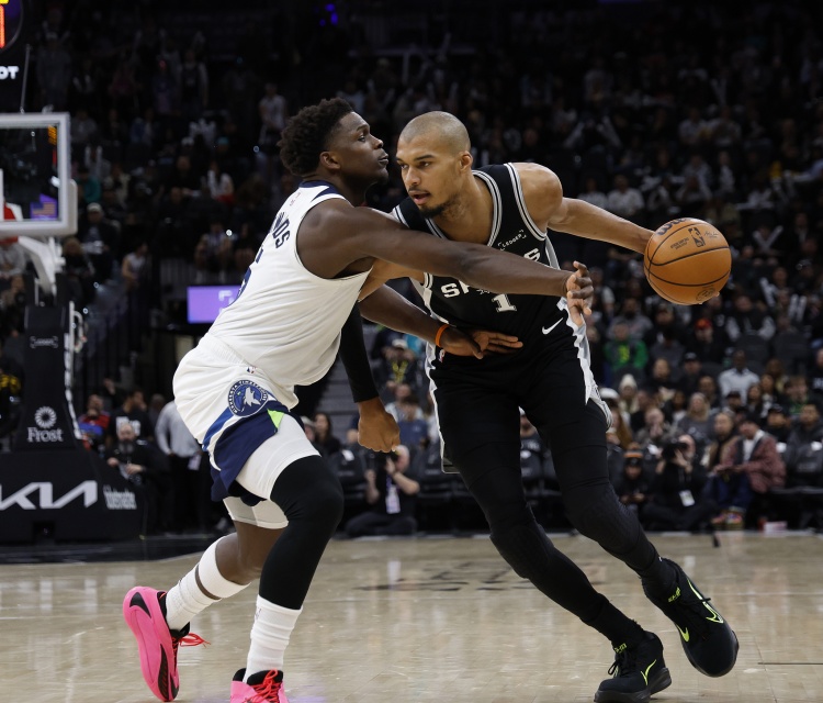 世界杯官方APP-追梦:爱德华兹有潜力成为NBA门面 文班也有实力但他不是美国籍